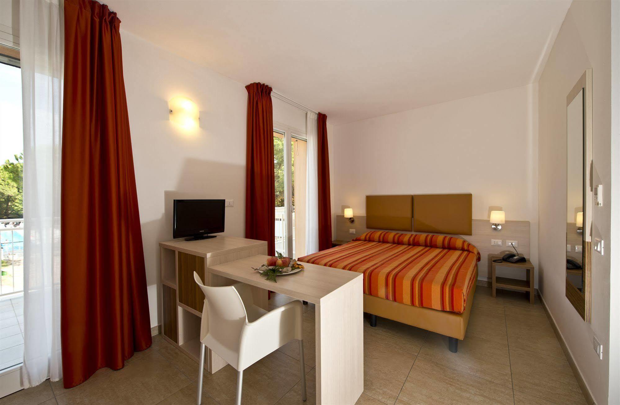 Club Village&Hotel Spiaggia Romea Lido di Volano Exterior foto